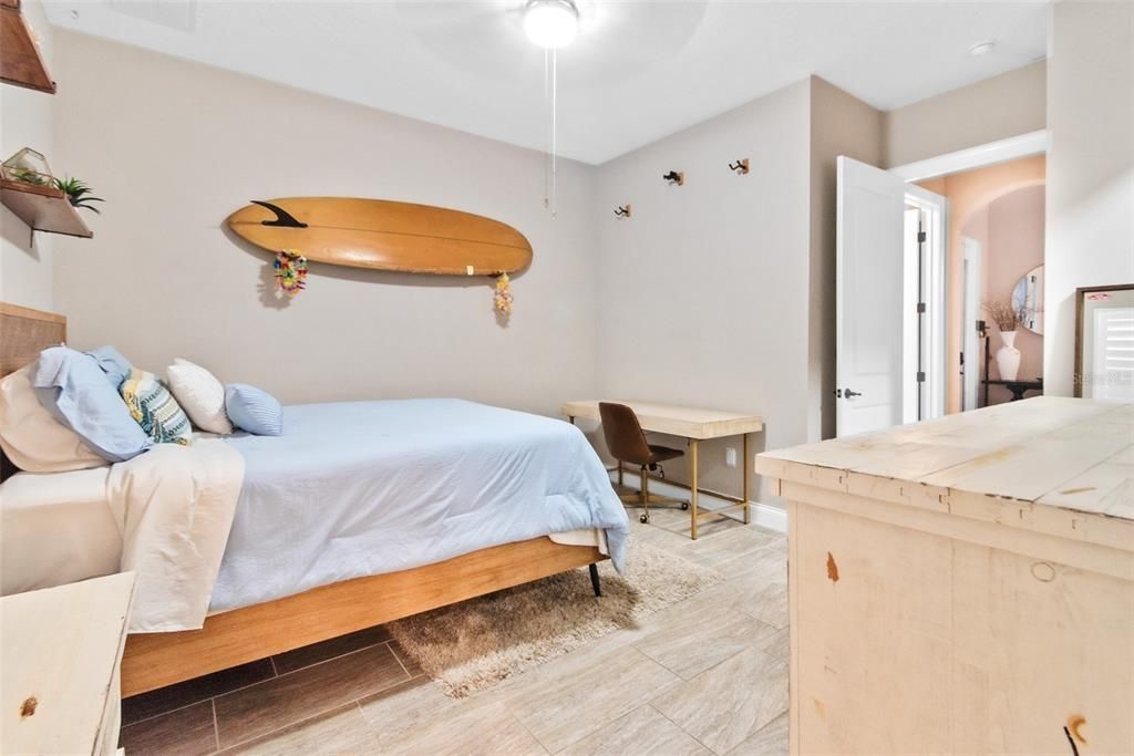 待售: $979,000 (4 贝兹, 4 浴室, 3309 平方英尺)