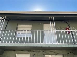 出租: $1,300 (2 贝兹, 1 浴室, 784 平方英尺)