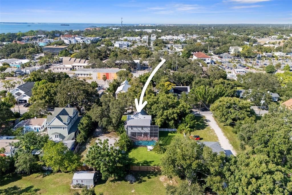 For Sale: $1,675,000 (4 beds, 3 baths, 2160 Square Feet)