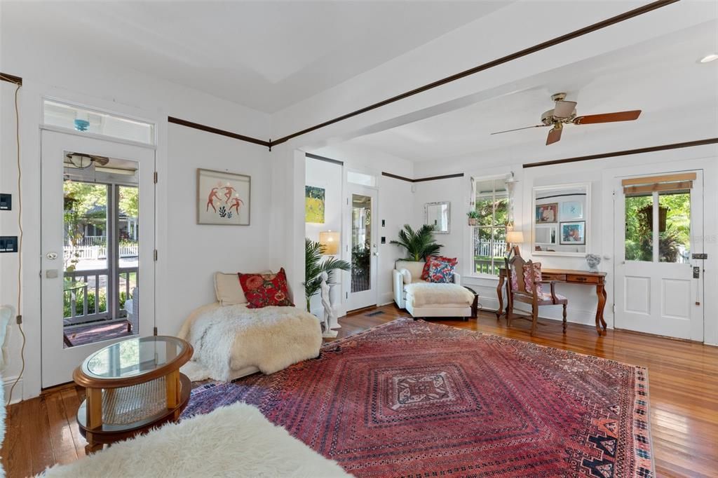 For Sale: $1,675,000 (4 beds, 3 baths, 2160 Square Feet)