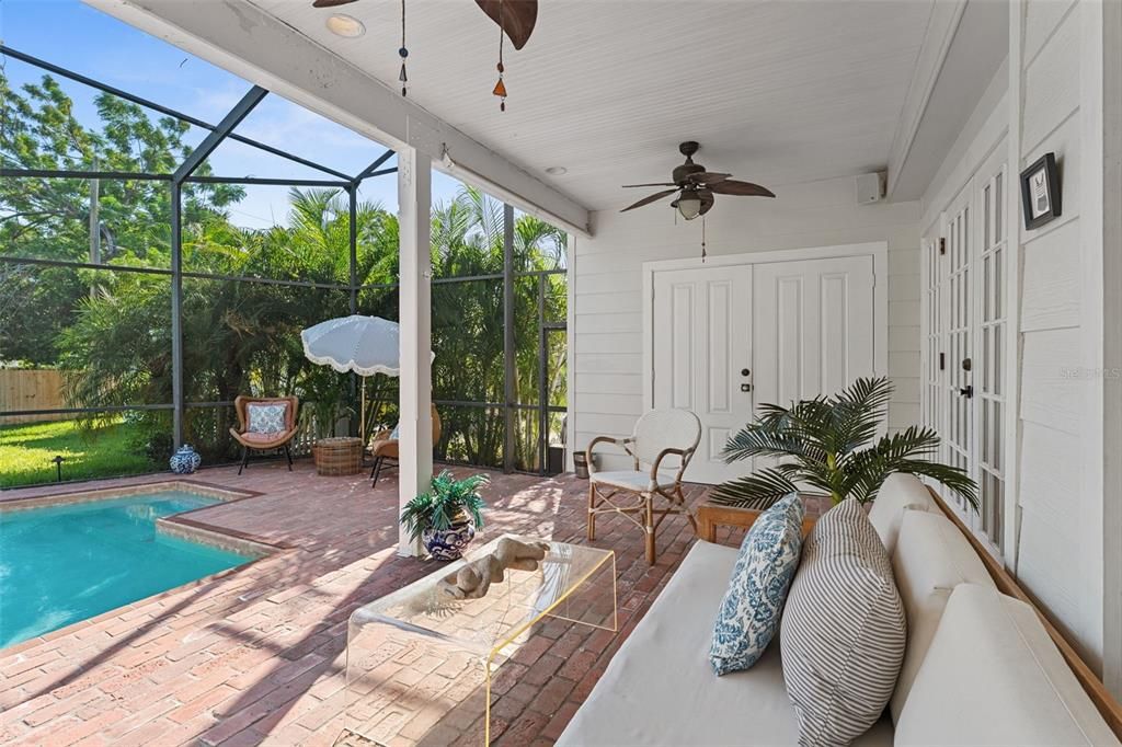 For Sale: $1,675,000 (4 beds, 3 baths, 2160 Square Feet)