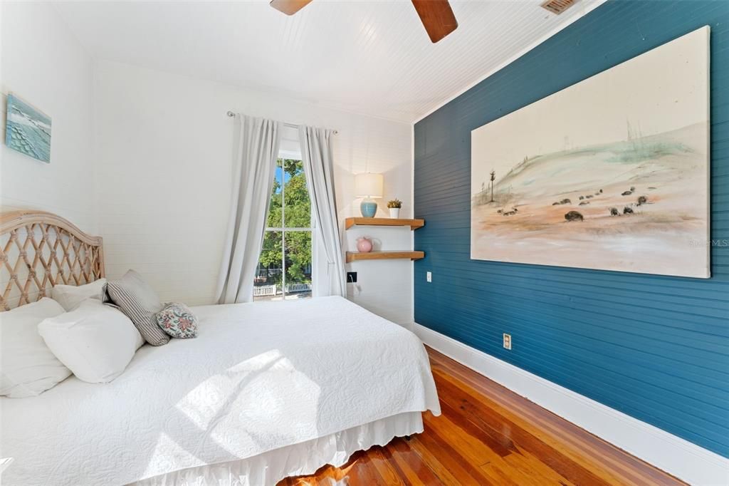 For Sale: $1,675,000 (4 beds, 3 baths, 2160 Square Feet)