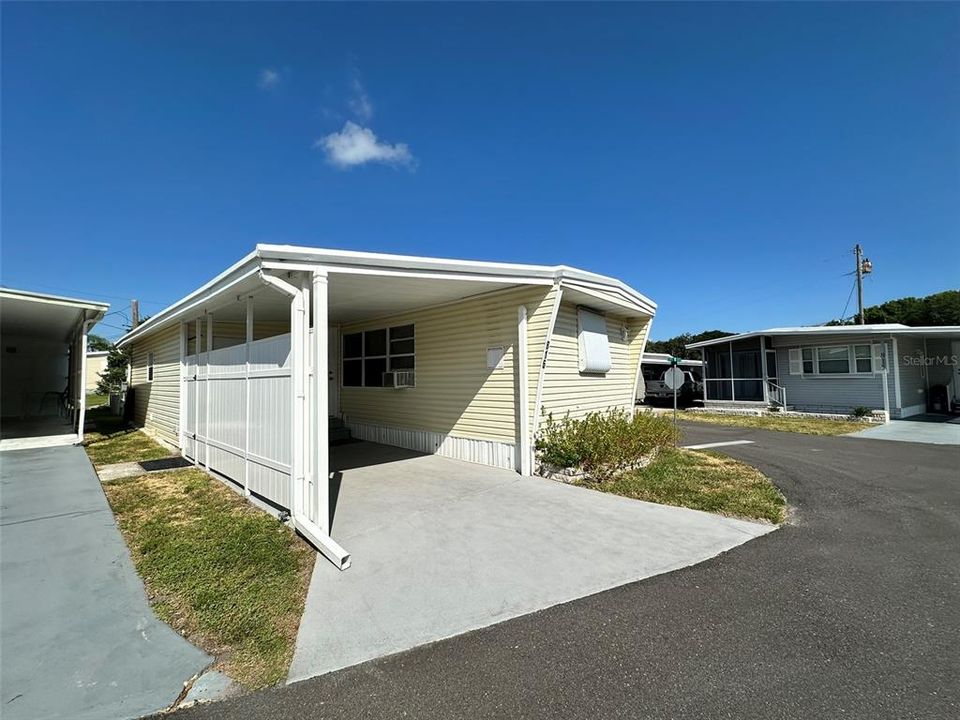 For Sale: $69,000 (1 beds, 1 baths, 536 Square Feet)