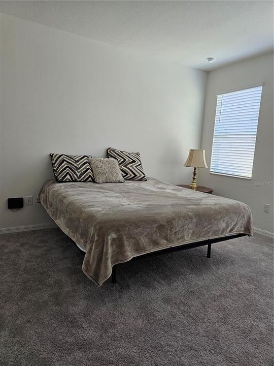 Active With Contract: $2,490 (3 beds, 2 baths, 1656 Square Feet)