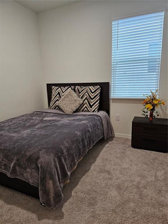 Active With Contract: $2,490 (3 beds, 2 baths, 1656 Square Feet)