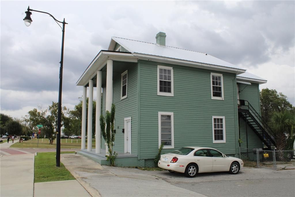 En Venta: $395,900 (0 camas, 0 baños, 1960 Pies cuadrados)