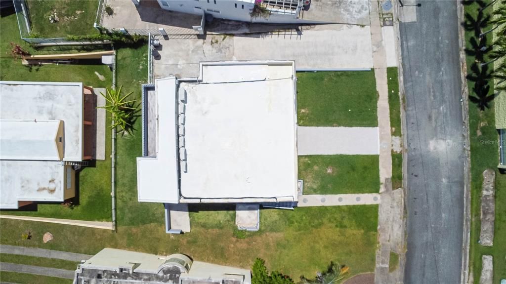 For Sale: $385,000 (4 beds, 3 baths, 2096 Square Feet)