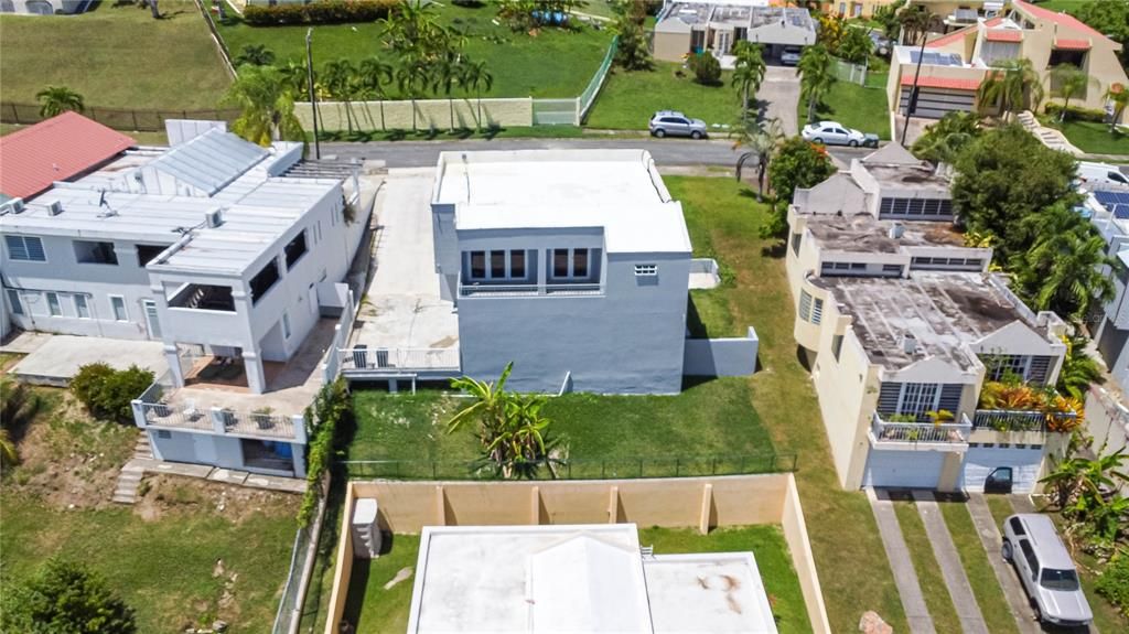 For Sale: $385,000 (4 beds, 3 baths, 2096 Square Feet)