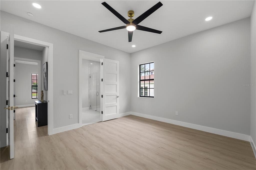 For Sale: $1,200,000 (4 beds, 3 baths, 3246 Square Feet)