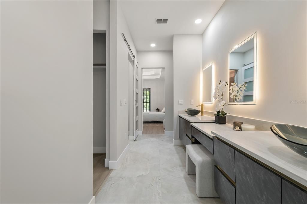 For Sale: $1,200,000 (4 beds, 3 baths, 3246 Square Feet)