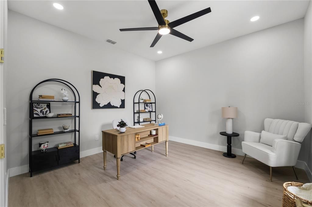 For Sale: $1,200,000 (4 beds, 3 baths, 3246 Square Feet)