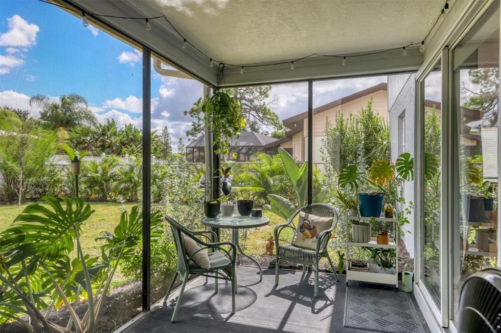 合同活跃: $424,900 (3 贝兹, 2 浴室, 1723 平方英尺)