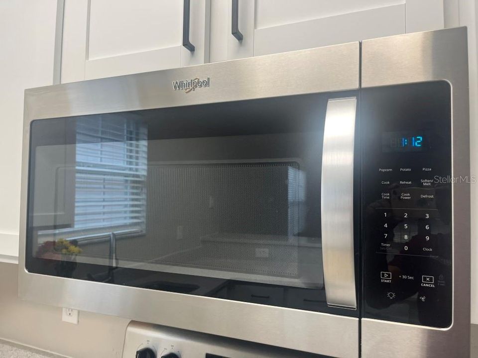 待售: $262,000 (2 贝兹, 2 浴室, 1207 平方英尺)