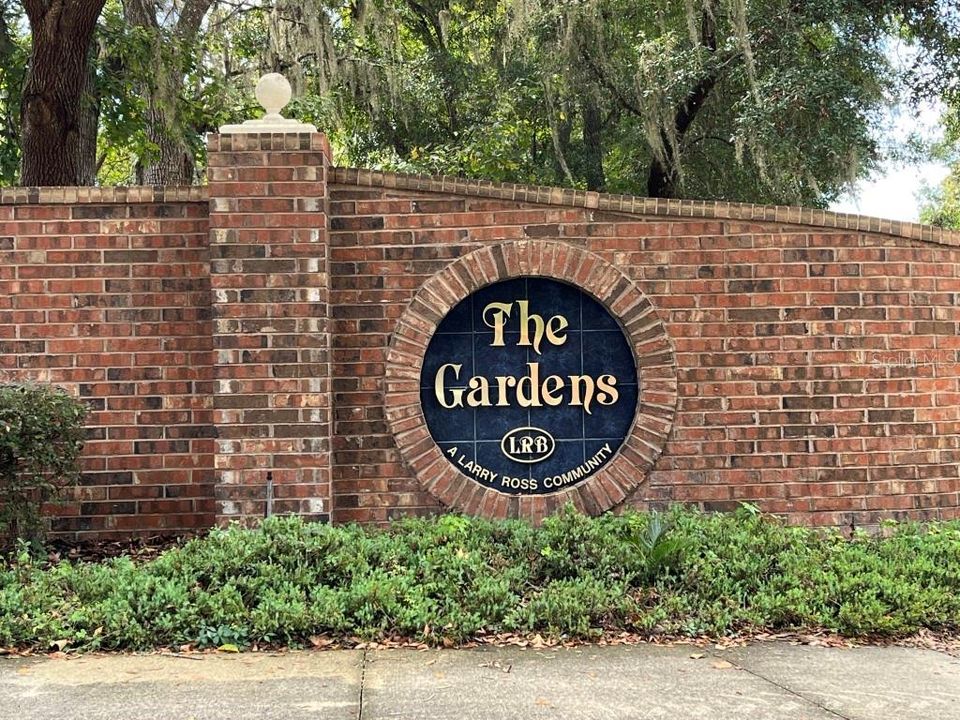 待售: $262,000 (2 贝兹, 2 浴室, 1207 平方英尺)