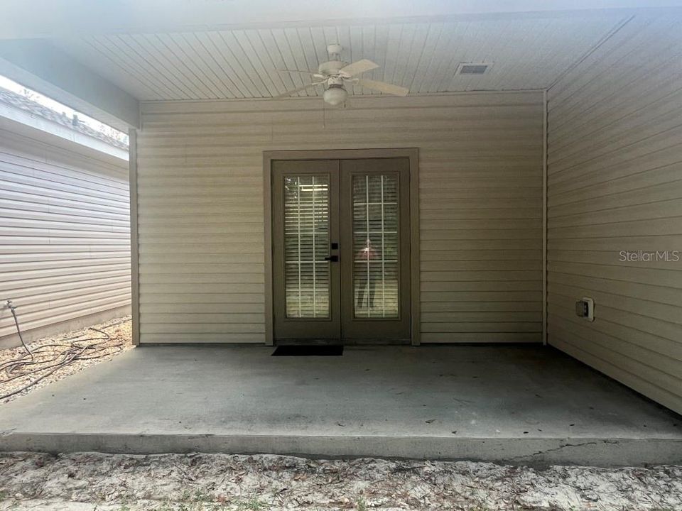 待售: $262,000 (2 贝兹, 2 浴室, 1207 平方英尺)