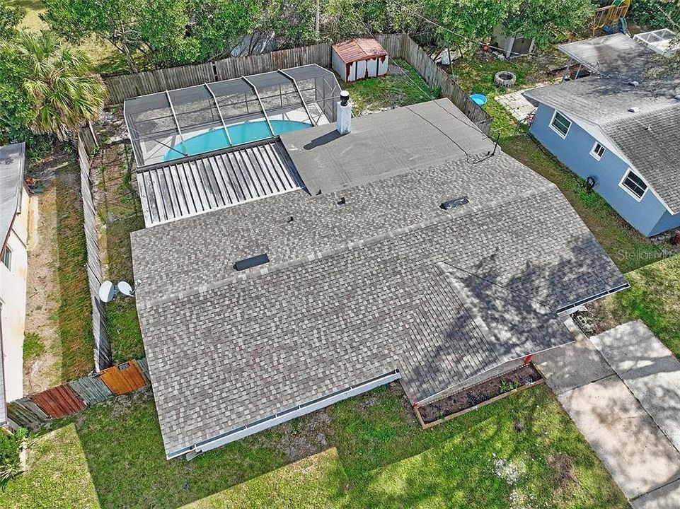 合同活跃: $259,000 (3 贝兹, 2 浴室, 1265 平方英尺)