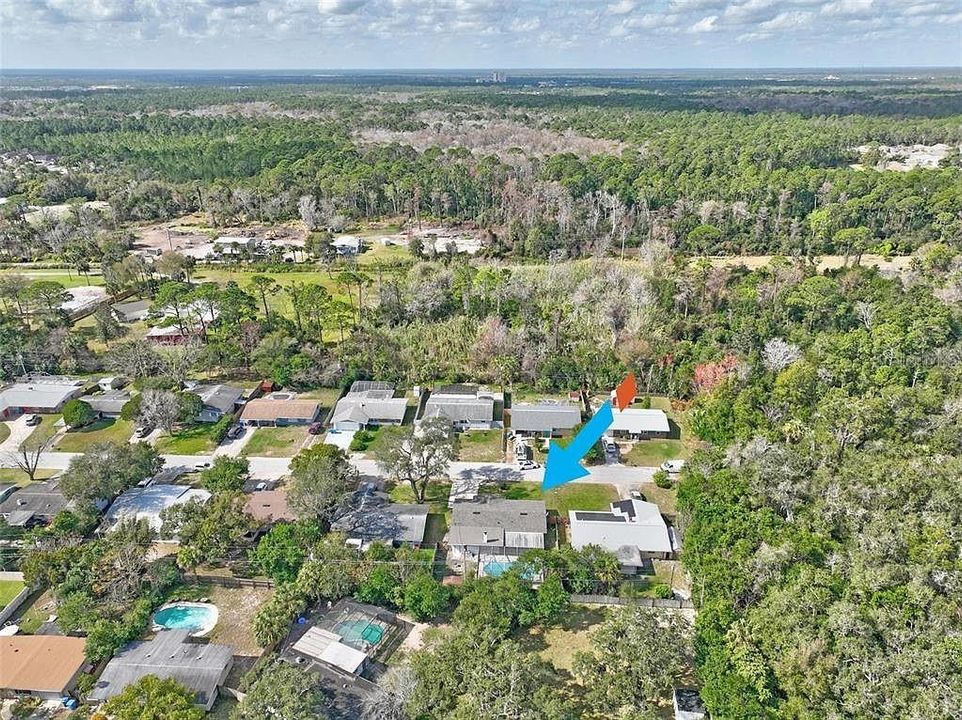 合同活跃: $259,000 (3 贝兹, 2 浴室, 1265 平方英尺)