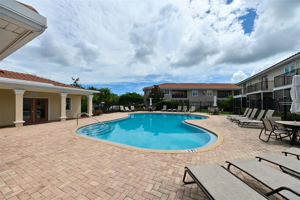 En Renta: $3,300 (3 camas, 2 baños, 2085 Pies cuadrados)