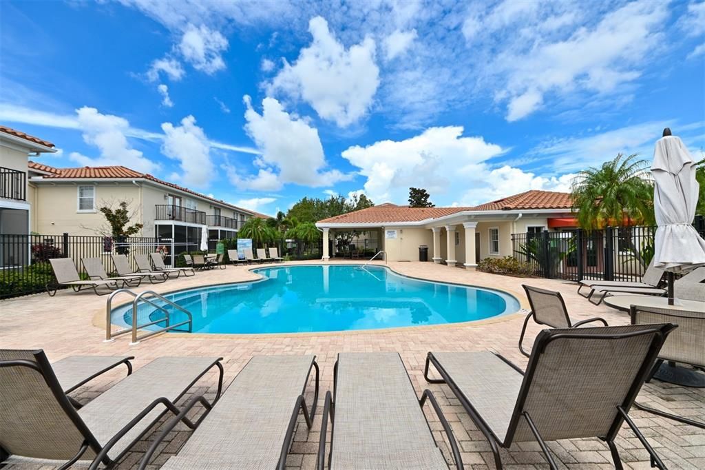 En Renta: $3,300 (3 camas, 2 baños, 2085 Pies cuadrados)