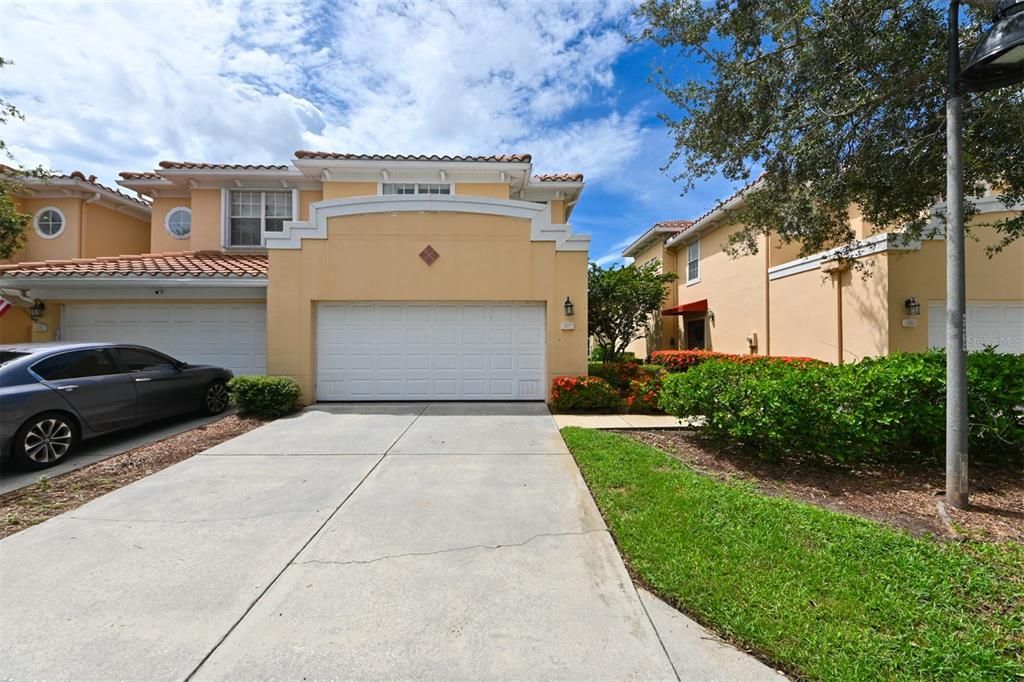 En Renta: $3,300 (3 camas, 2 baños, 2085 Pies cuadrados)