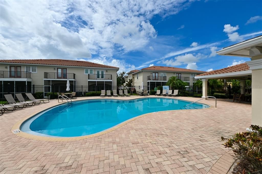 En Renta: $3,300 (3 camas, 2 baños, 2085 Pies cuadrados)