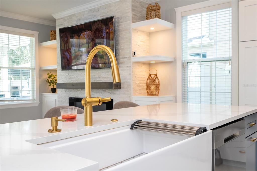 На продажу: $940,000 (4 спален, 3 ванн, 3407 Квадратных фут)