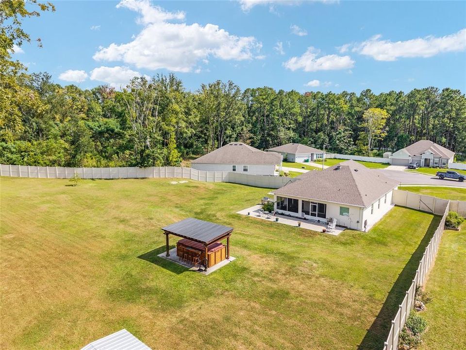 For Sale: $475,000 (3 beds, 2 baths, 1838 Square Feet)