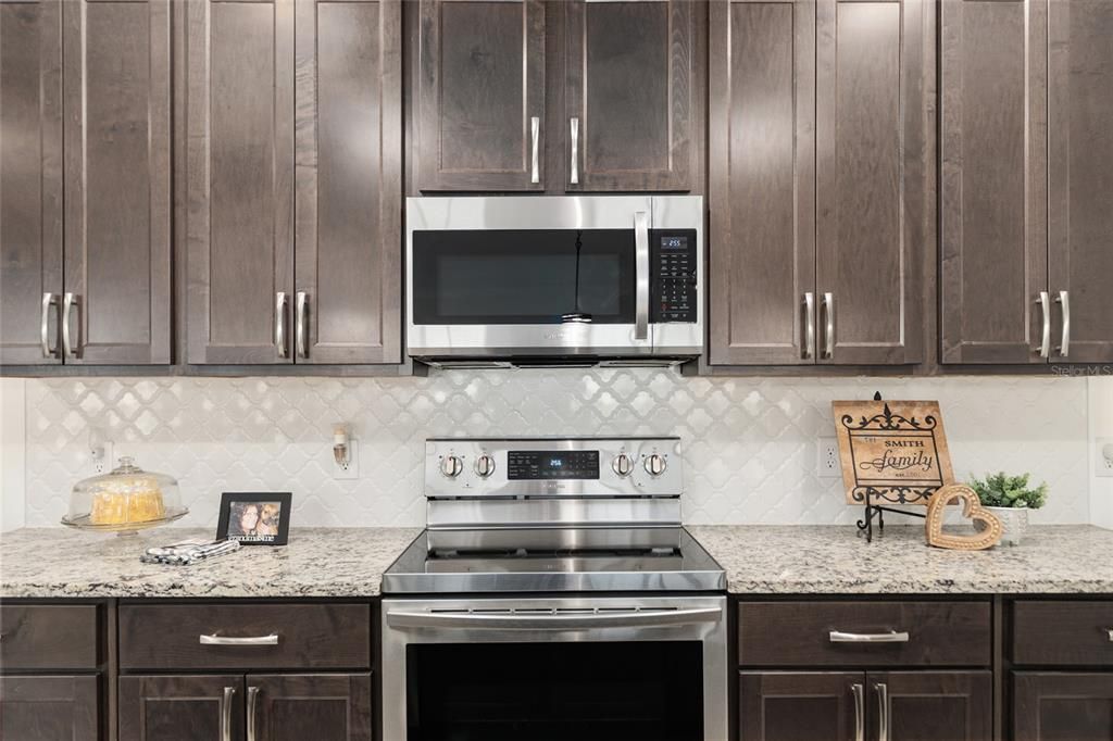 For Sale: $475,000 (3 beds, 2 baths, 1838 Square Feet)