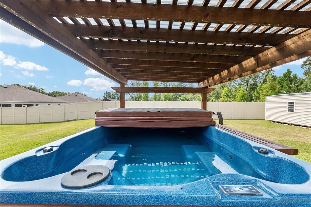 For Sale: $475,000 (3 beds, 2 baths, 1838 Square Feet)