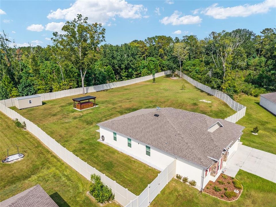 For Sale: $475,000 (3 beds, 2 baths, 1838 Square Feet)