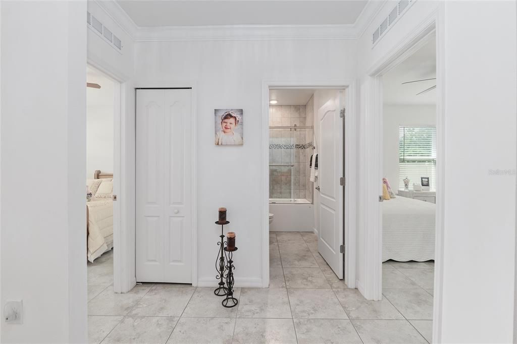 For Sale: $475,000 (3 beds, 2 baths, 1838 Square Feet)