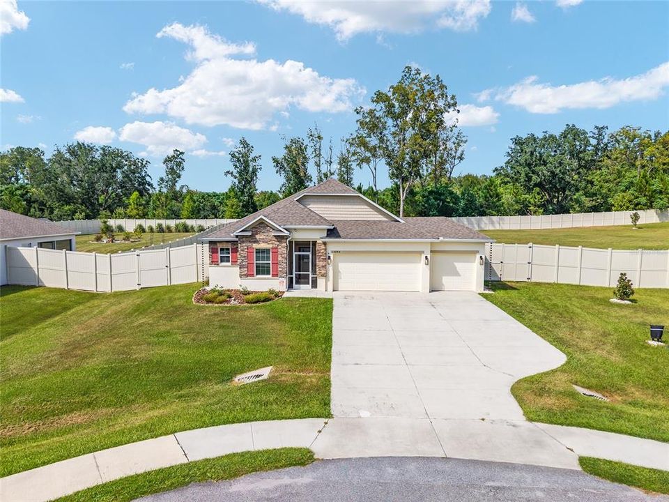 For Sale: $475,000 (3 beds, 2 baths, 1838 Square Feet)