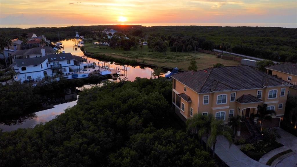 出租: $3,000 (3 贝兹, 3 浴室, 2510 平方英尺)