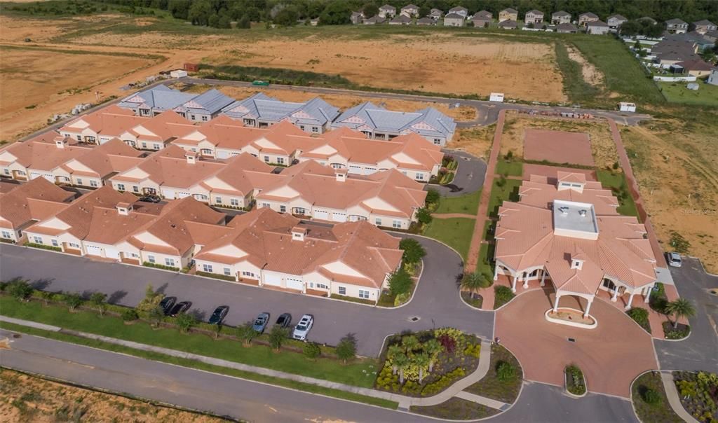 For Sale: $299,900 (2 beds, 2 baths, 1134 Square Feet)