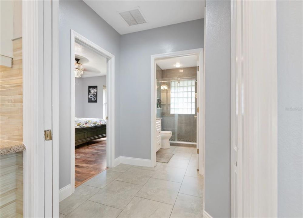 En Venta: $763,900 (4 camas, 3 baños, 2787 Pies cuadrados)