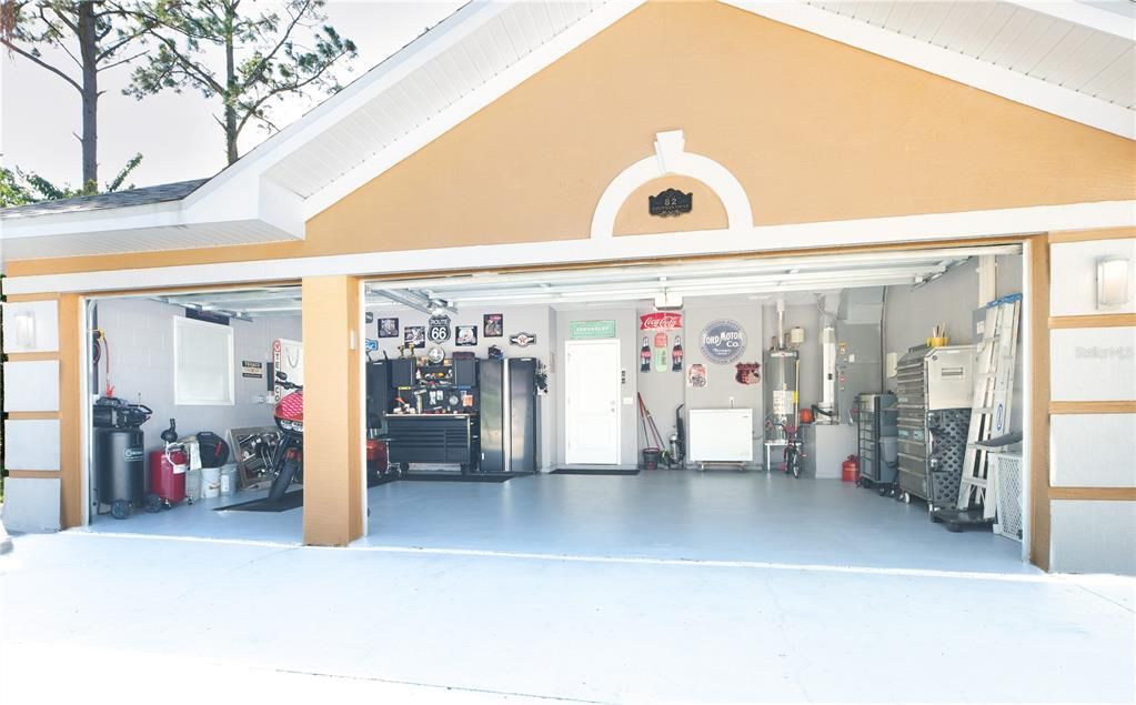 En Venta: $763,900 (4 camas, 3 baños, 2787 Pies cuadrados)