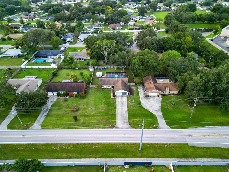 合同活跃: $344,500 (3 贝兹, 2 浴室, 1395 平方英尺)