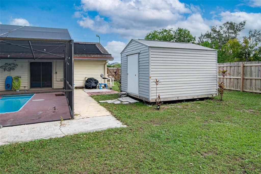 合同活跃: $344,500 (3 贝兹, 2 浴室, 1395 平方英尺)