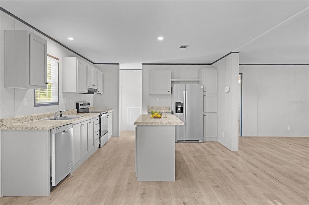 На продажу: $289,900 (3 спален, 2 ванн, 1493 Квадратных фут)