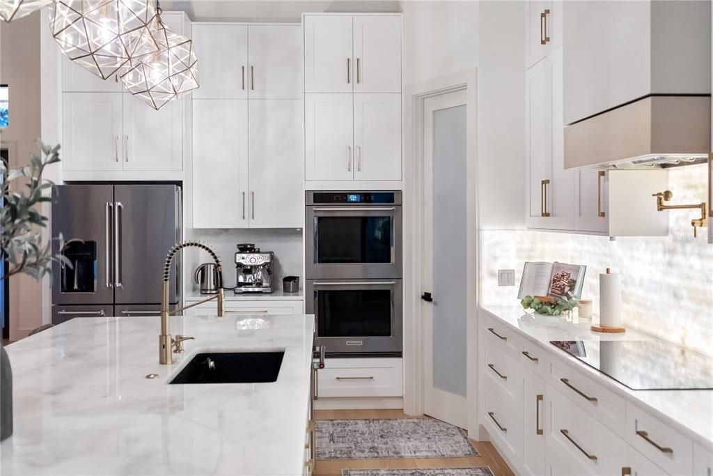 For Sale: $1,350,000 (3 beds, 3 baths, 2245 Square Feet)