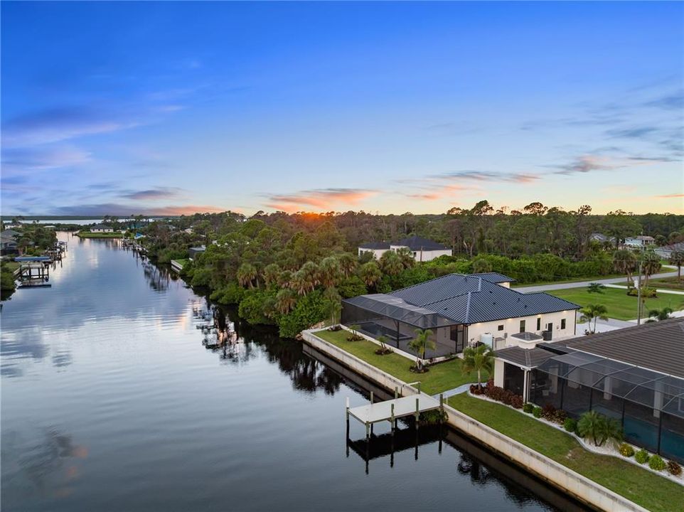 For Sale: $1,350,000 (3 beds, 3 baths, 2245 Square Feet)