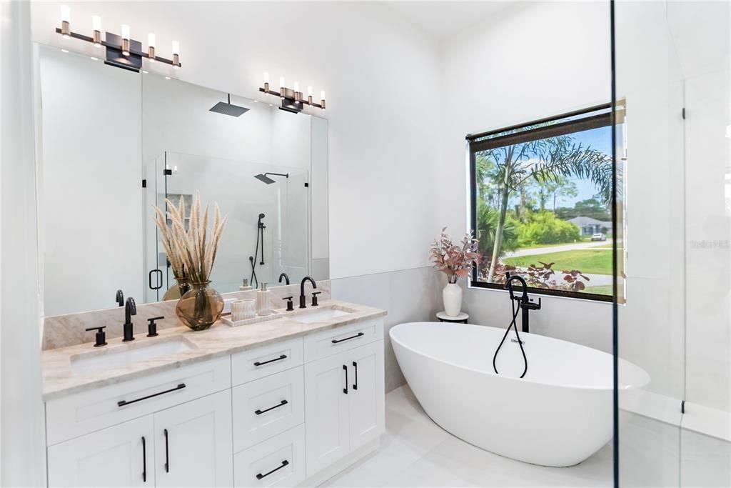 For Sale: $1,350,000 (3 beds, 3 baths, 2245 Square Feet)