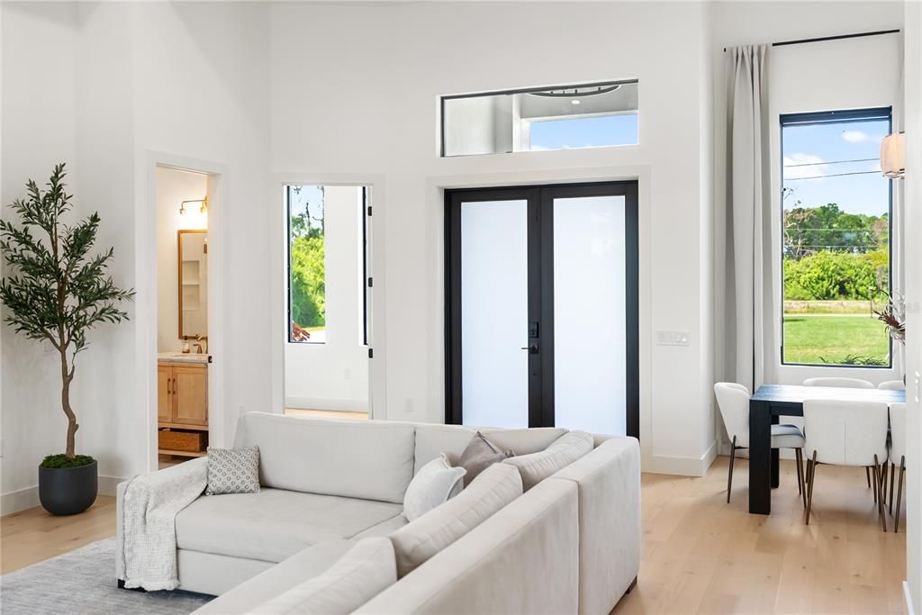 For Sale: $1,350,000 (3 beds, 3 baths, 2245 Square Feet)