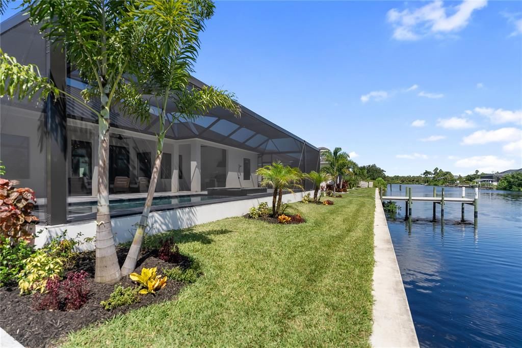 For Sale: $1,350,000 (3 beds, 3 baths, 2245 Square Feet)