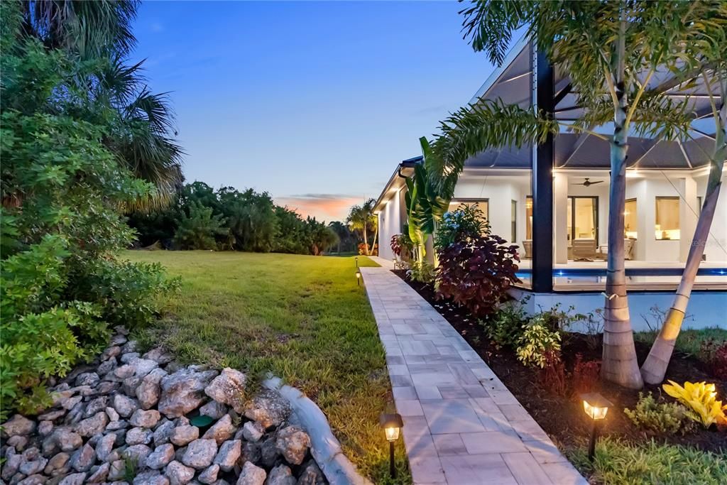 For Sale: $1,350,000 (3 beds, 3 baths, 2245 Square Feet)