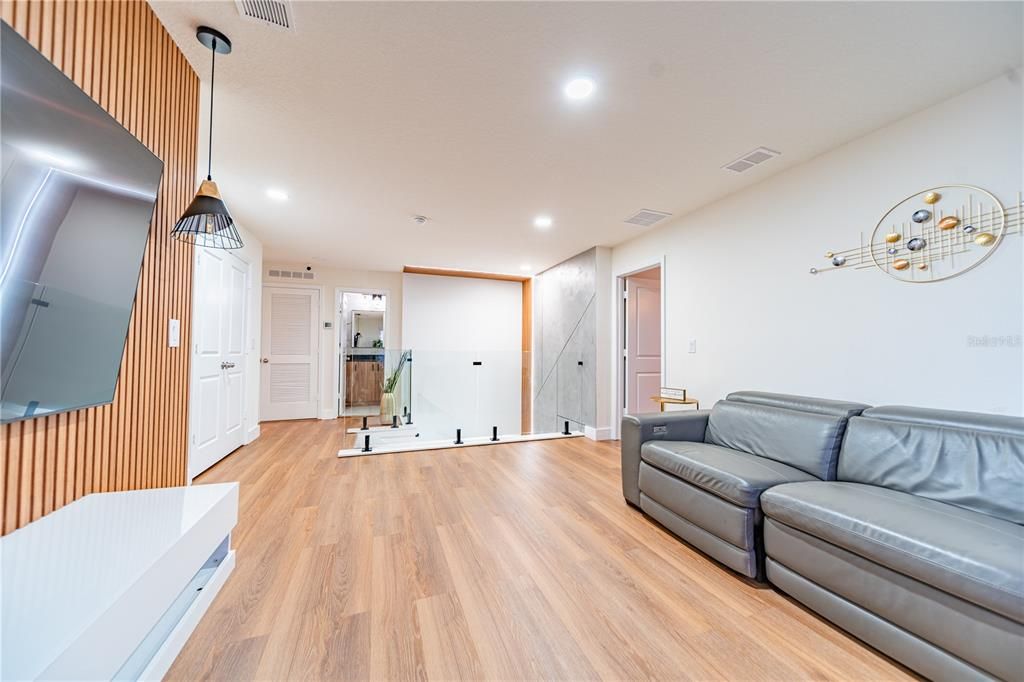 待售: $618,900 (4 贝兹, 3 浴室, 2384 平方英尺)