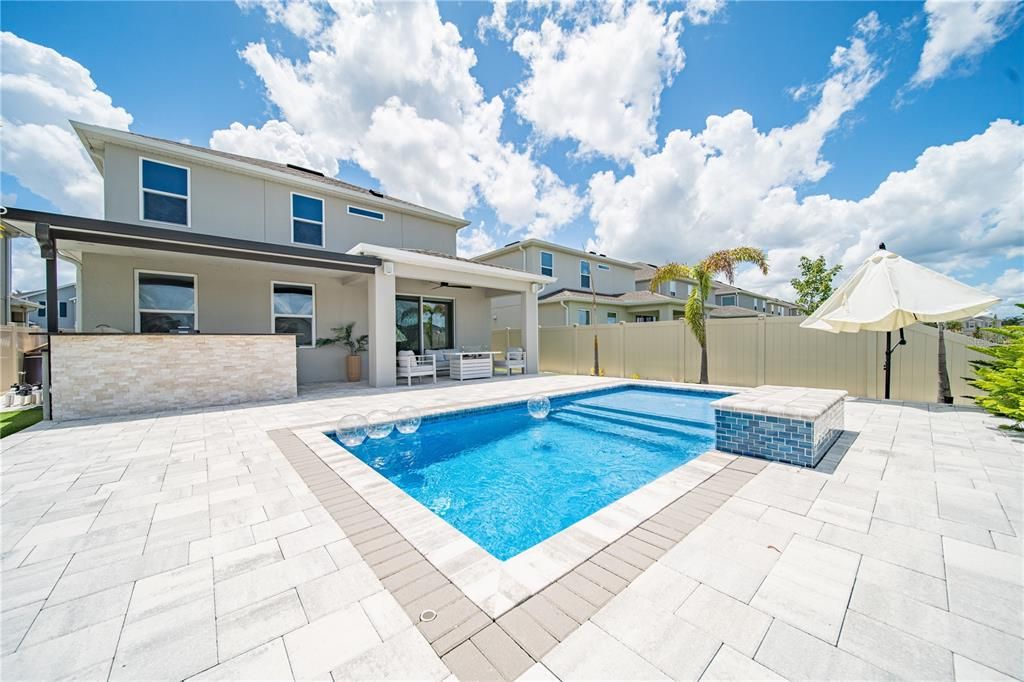 待售: $618,900 (4 贝兹, 3 浴室, 2384 平方英尺)