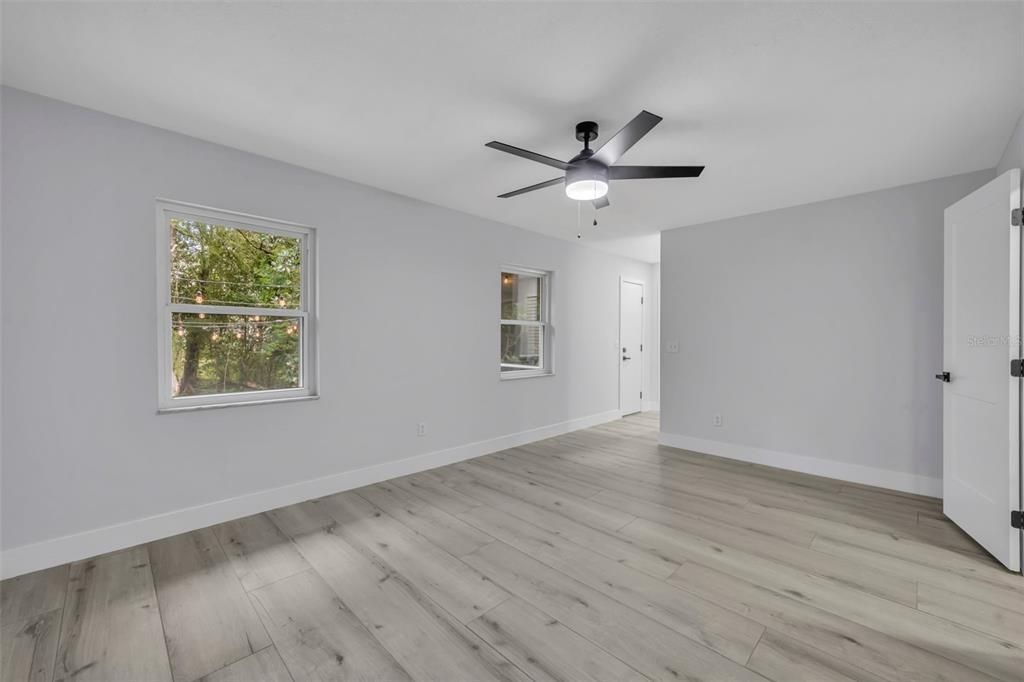 For Sale: $525,000 (3 beds, 2 baths, 1996 Square Feet)