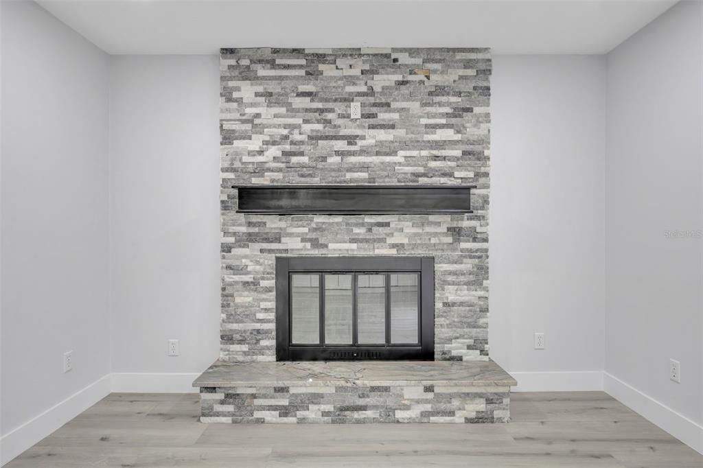 For Sale: $525,000 (3 beds, 2 baths, 1996 Square Feet)