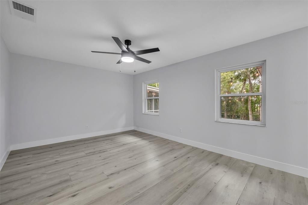 For Sale: $525,000 (3 beds, 2 baths, 1996 Square Feet)